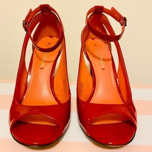 Via Spiga Patent Leather Pump